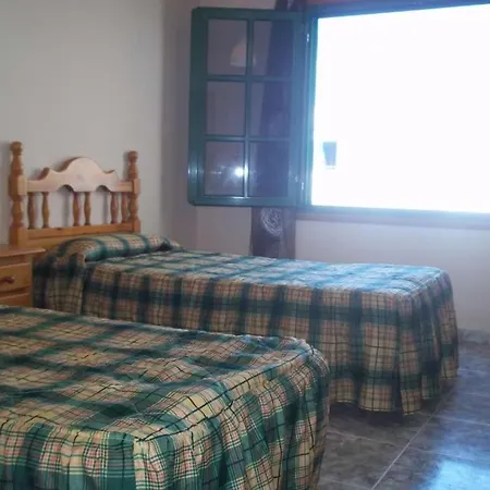 La Caleta Sleeps 10 Wifi Villa *