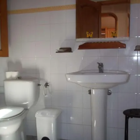 La Caleta Sleeps 10 Wifi Famara
